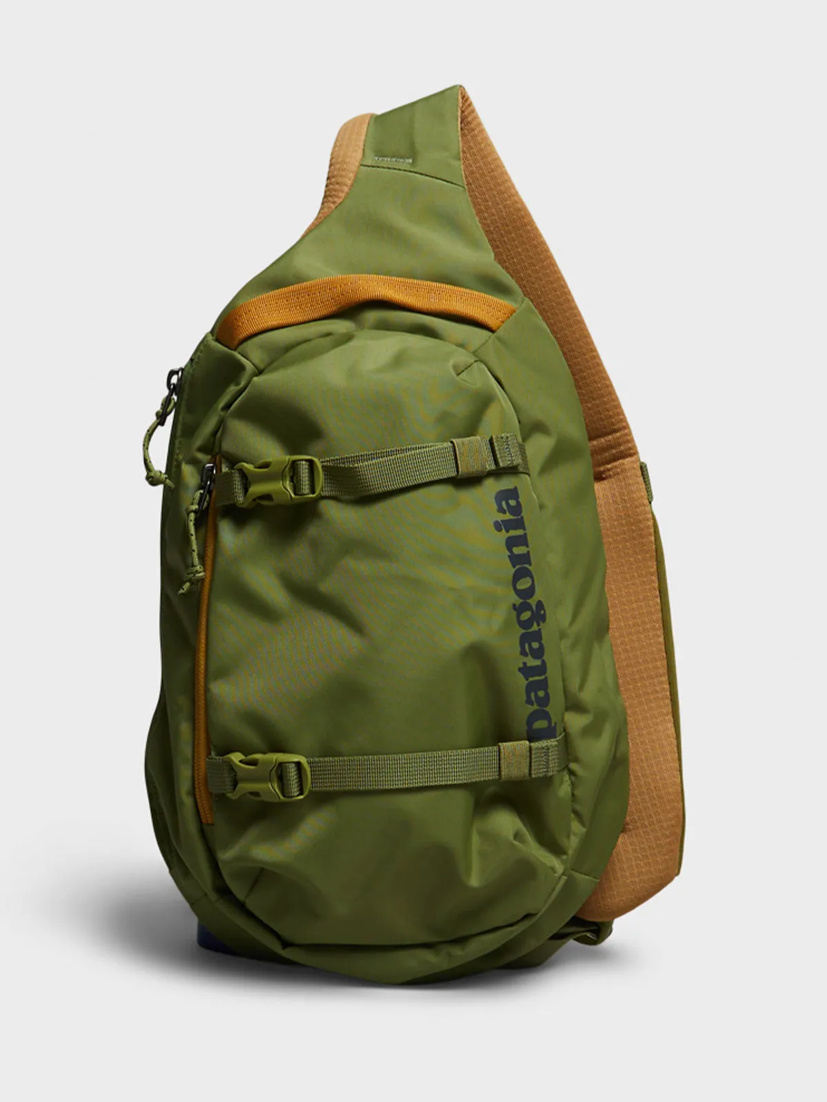 Atom Sling 8L Bag in Buckhorn Green