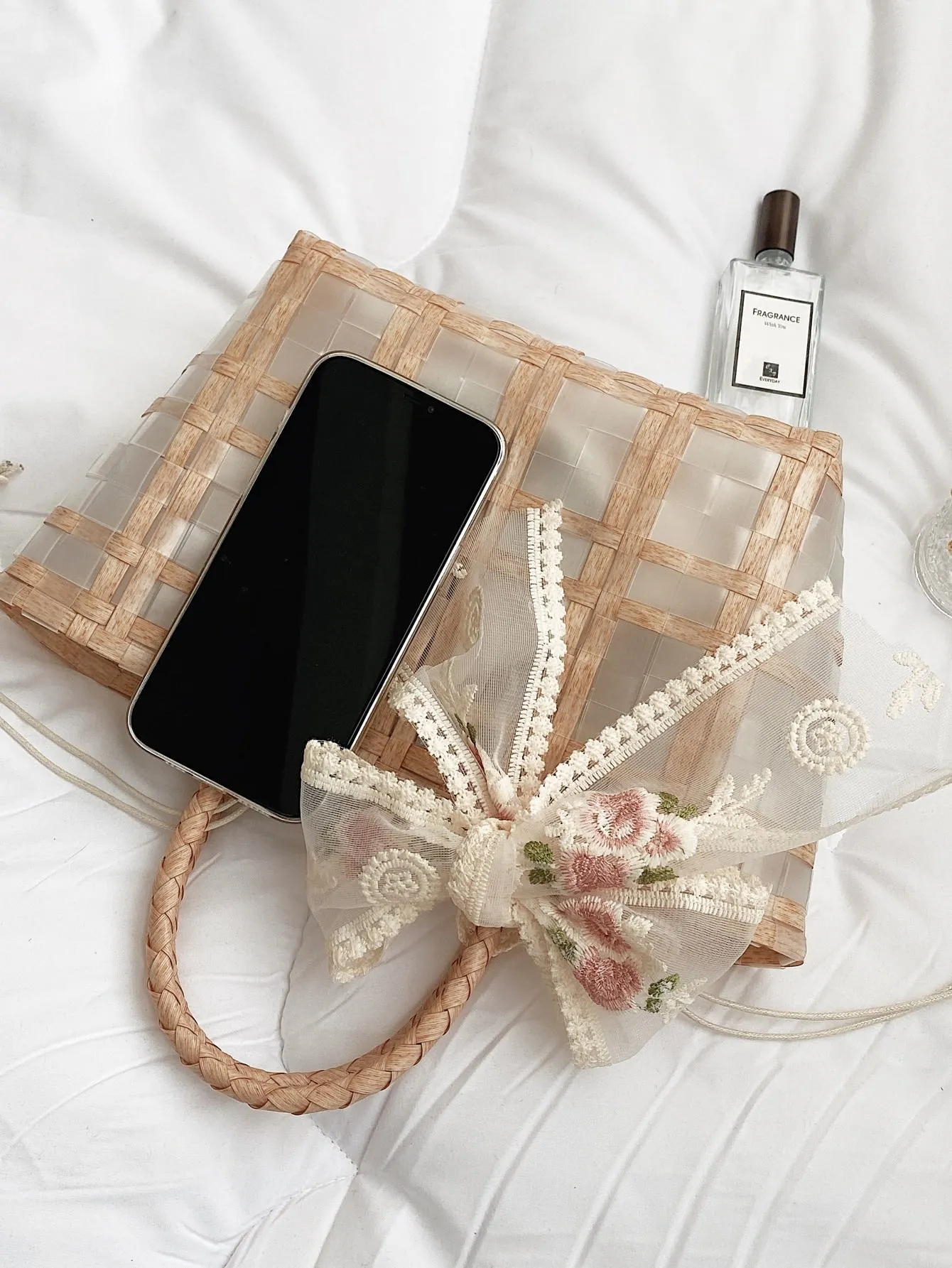 Clear Bow Decor Straw Bag