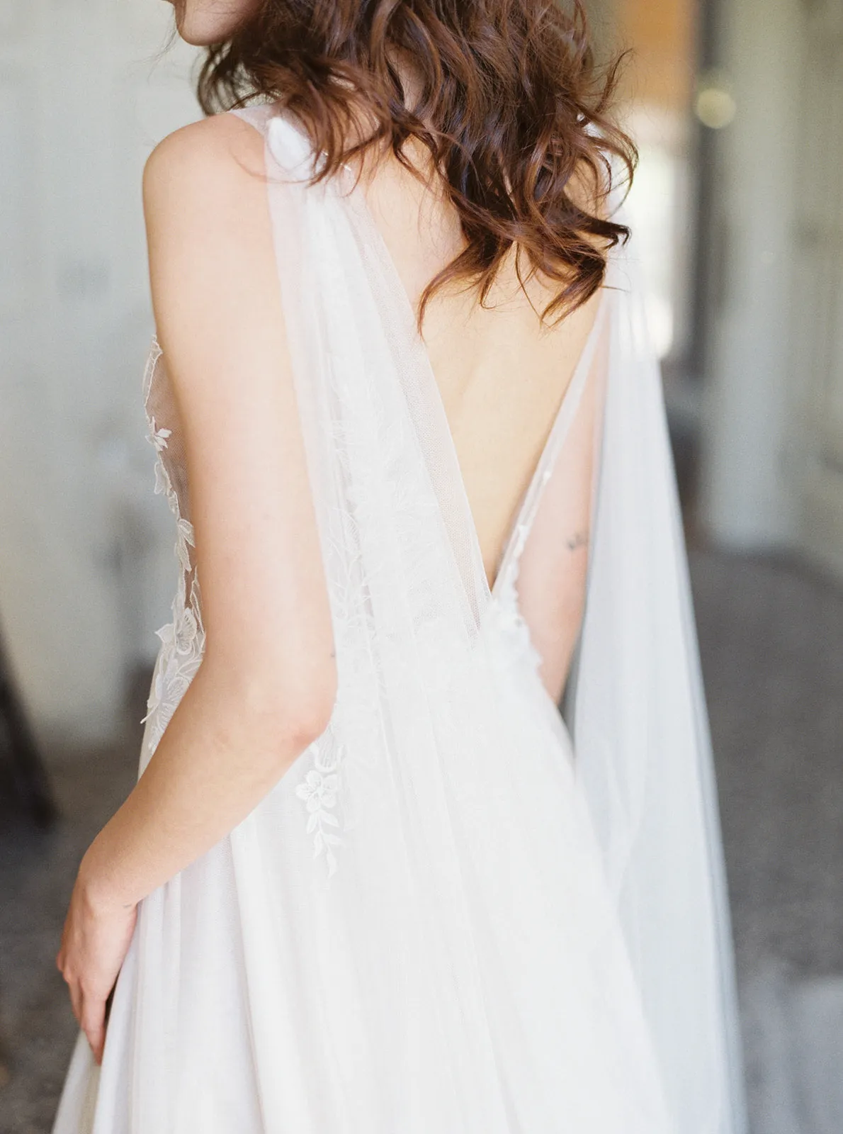 THEA | Wedding Cape